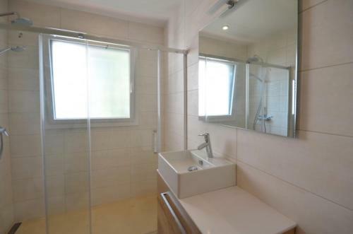 Begur Villa Sleeps 8 Pool Wifi