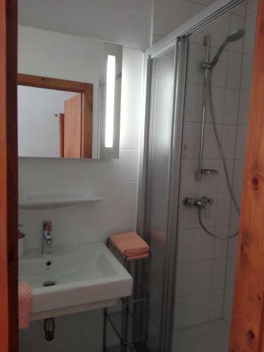 Hostal Familiengasthof Zirmhof