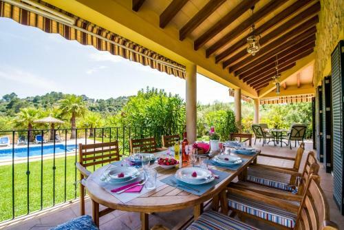 Caimari Villa Sleeps 8 Pool Air Con Wifi