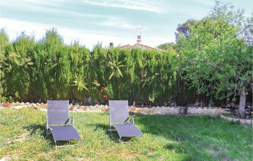 Three-bedroom Holiday Home In L'ametlla De Mar