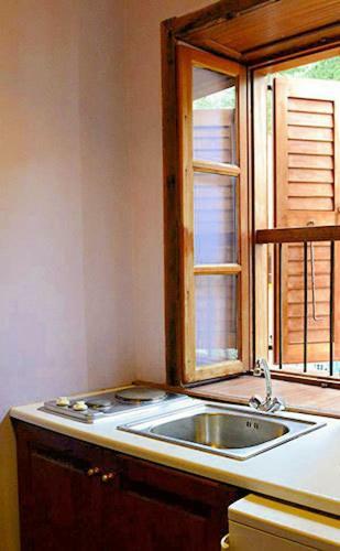 Bed & Breakfast Karnayo