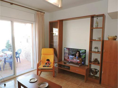 Three-bedroom Holiday Home In Miami Playa