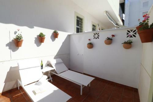 Summerland Apartments Rota