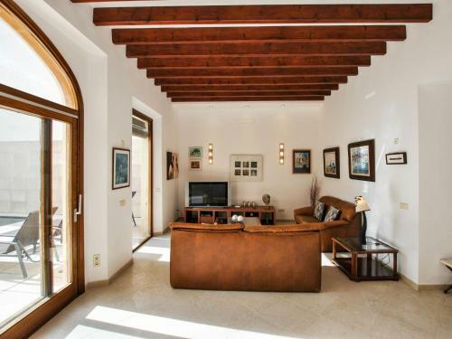 Sprawling Villa With Pool At Sa Pobla Balearic Islands