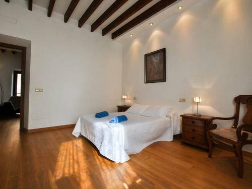 Sprawling Villa With Pool At Sa Pobla Balearic Islands