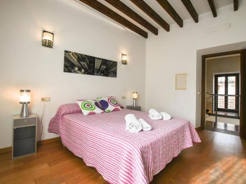 Sprawling Villa With Pool At Sa Pobla Balearic Islands