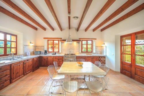 Sa Pobla Villa Sleeps 8 Pool Air Con Wifi
