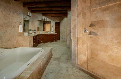Panoramic Ocean Views At Hillside Casa Mirador