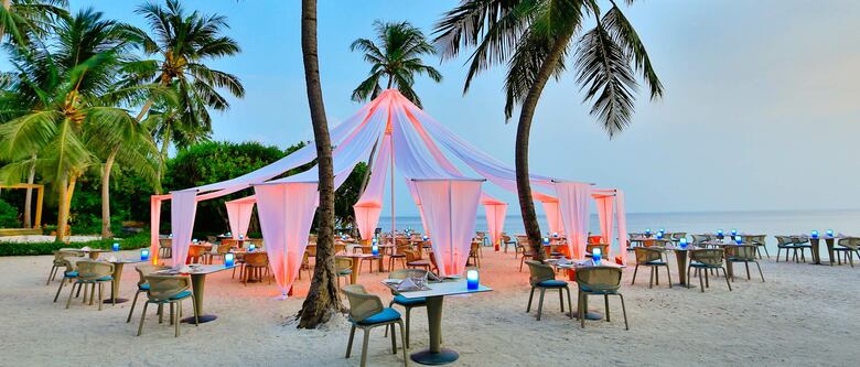 Hotel Dusit Thani Maldives
