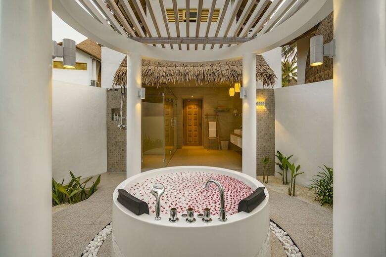 Hotel Bandos Island Resort & Spa
