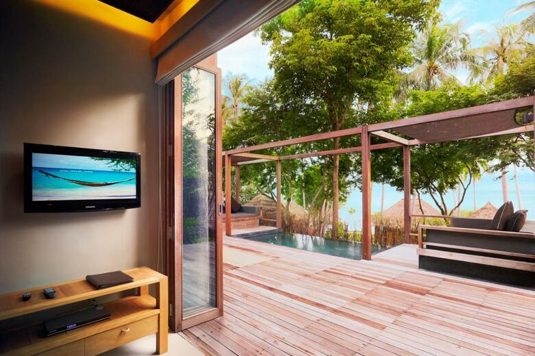 Hotel Haadtien Beach Resort