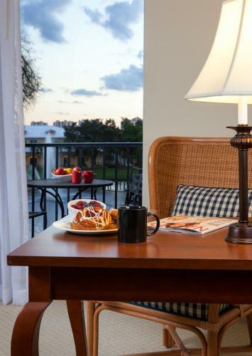 Hotel Inn At Pelican Bay