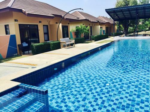 Hotel Green Adamas Resort Chumphon