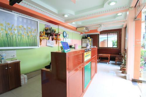 Hostal Baan Boa Guest House