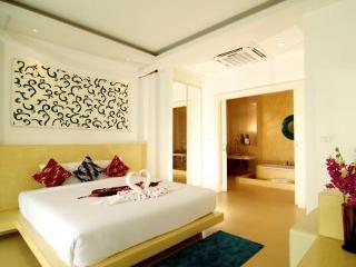 Hotel Grand Bleu Ocean View Pool Suite