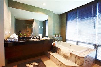 Aparthotel Baan Karon View Apartment