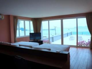 Hotel The Chalet Panwa