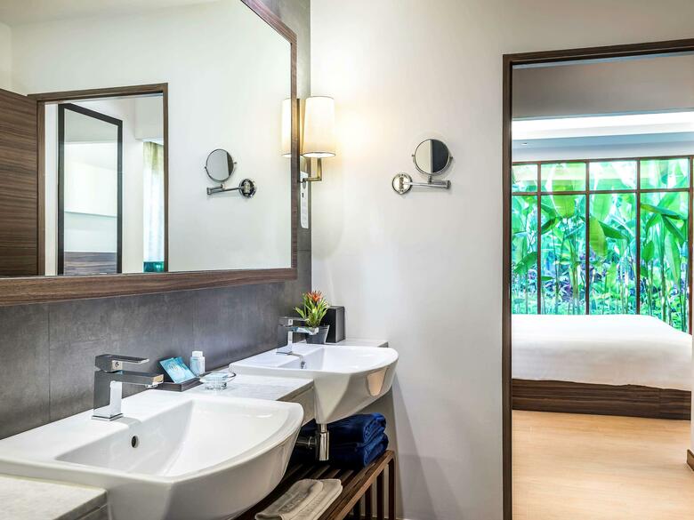 Hotel Novotel Phuket Karon Resort And Spa