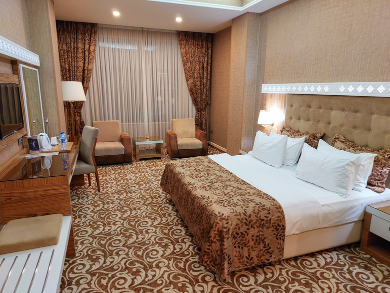 Divan Express Baku Hotel