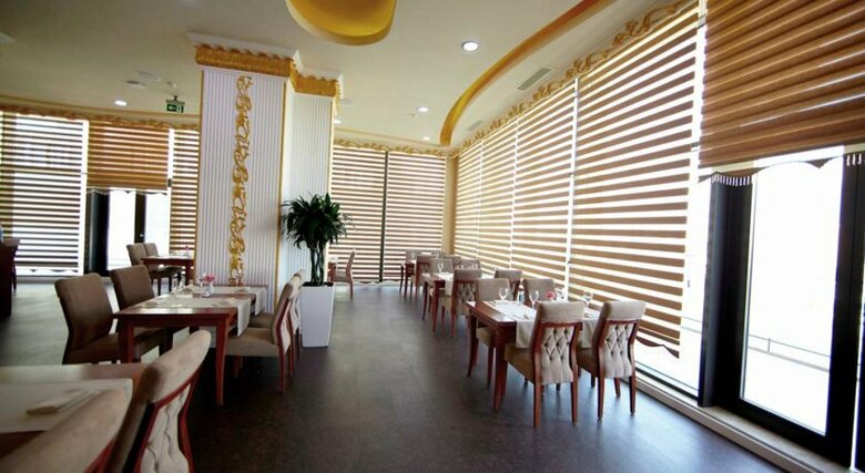 Divan Express Baku Hotel