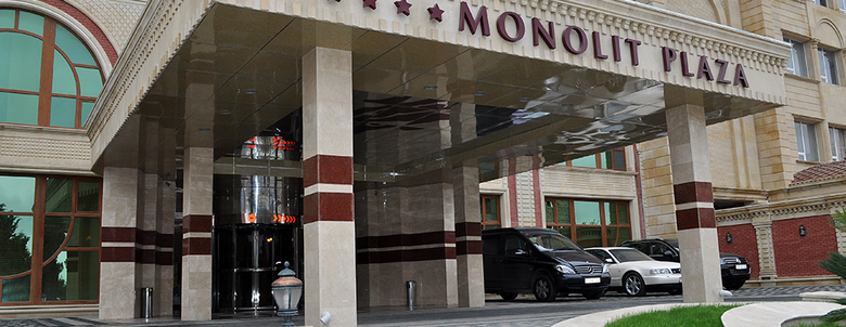 Monolit Plaza Hotel