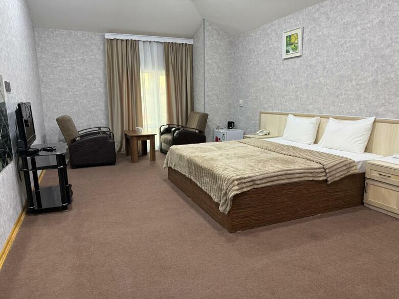 Aef Hotel
