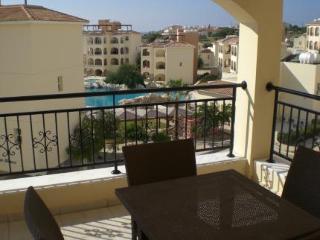 St Nicolas Apartments