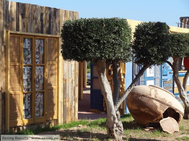 Hotel Zening Resorts