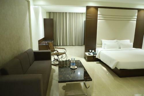 Hotel Grand Heritage Narmada Jacksons