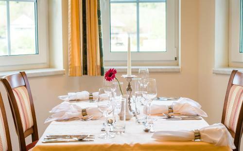 Schl�ssl Hotel Kindl