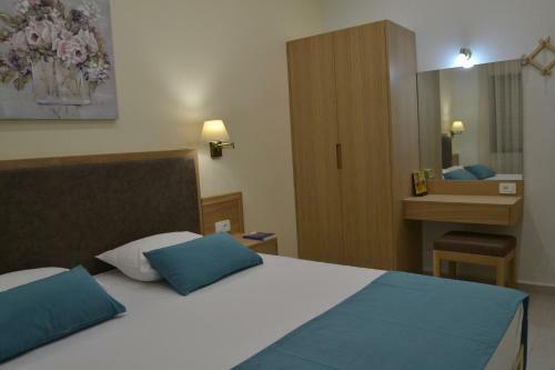 Romantica Apartments