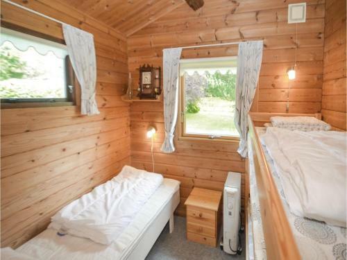 Three-bedroom Holiday Home In Vaggerlose