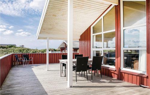 Three-bedroom Holiday Home In Hjorring