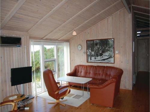 Four-bedroom Holiday Home In Hjorring