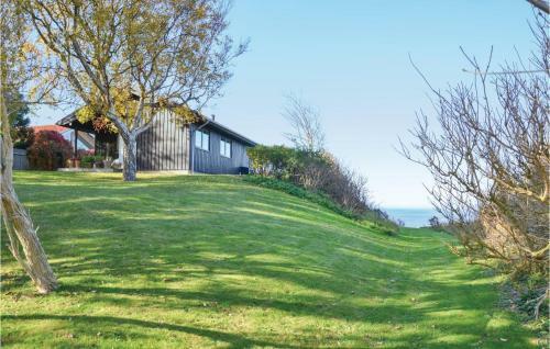 Three-bedroom Holiday Home In Tisvildeleje