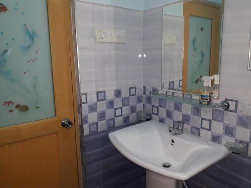 Bevary City Hotel
