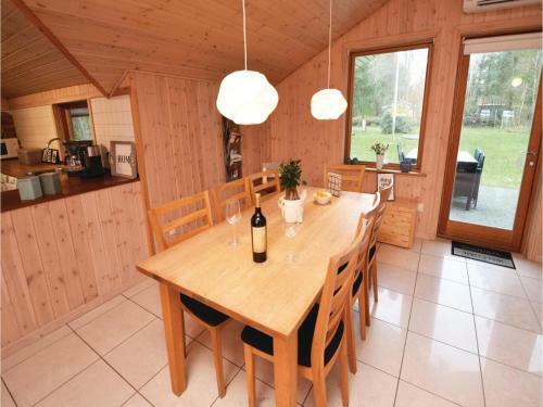 Four-bedroom Holiday Home In Blavand