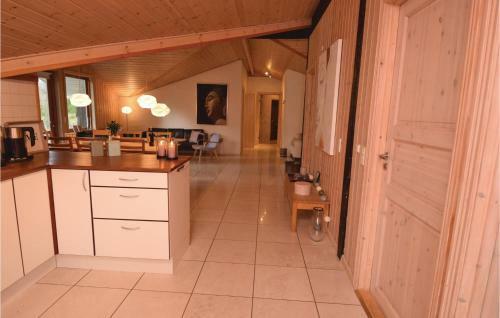 Four-bedroom Holiday Home In Blavand