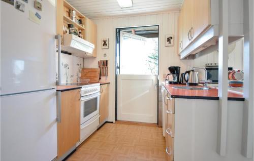 Three-bedroom Holiday Home In Blavand