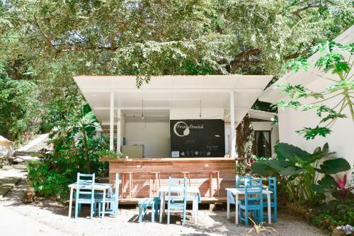 Driftwood Glamping & Boutique Hotel