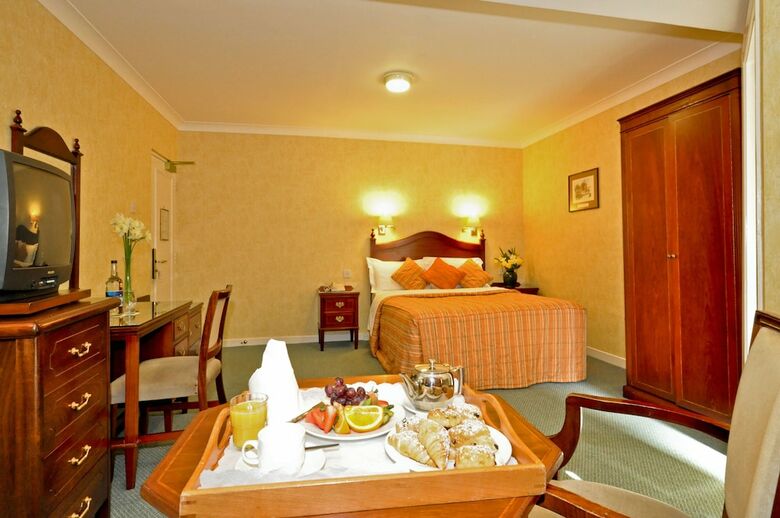 Hotel Ardilaun House