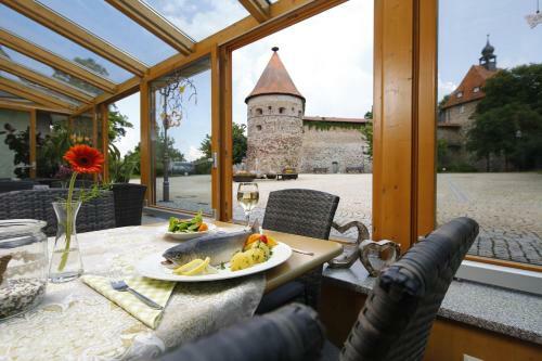 Posada Gasthof Zur Burg