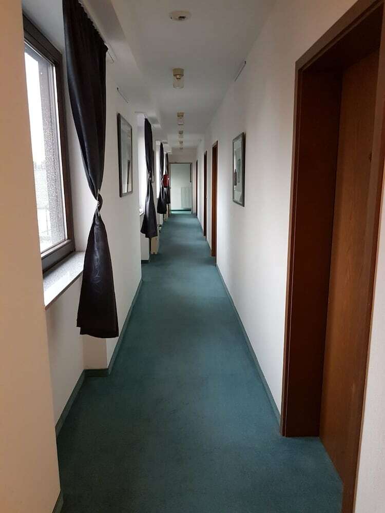 Gz Hotel Airport K�ln Bonn