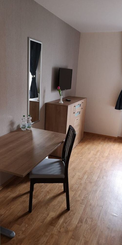 Gz Hotel Airport K�ln Bonn