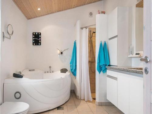 Three-bedroom Holiday Home In Harboore