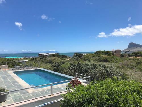 Hostal Moonstruck On Pringle Bay Guesthouse