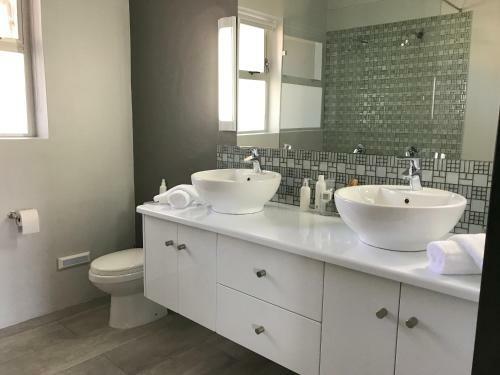 Hostal Moonstruck On Pringle Bay Guesthouse