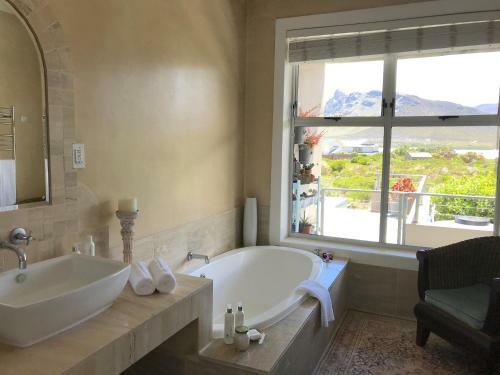 Hostal Moonstruck On Pringle Bay Guesthouse
