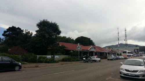 Log Cabin Village