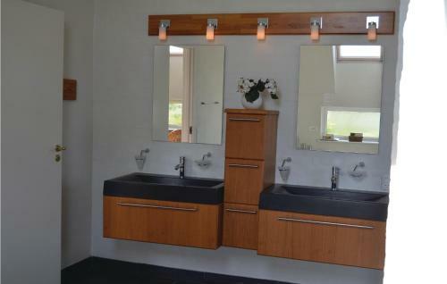 Holiday Home M�gevej Vestervig V